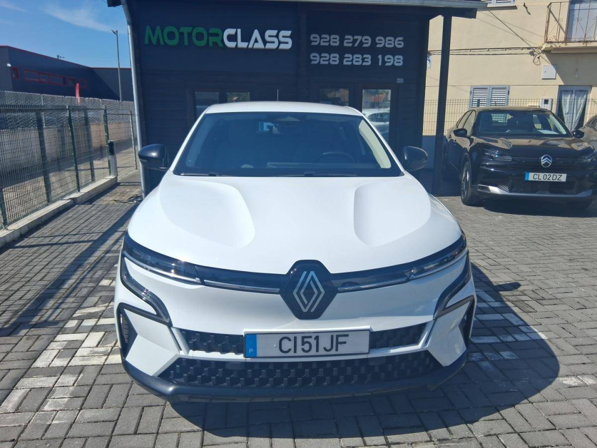 renault-megane-e-tech-2022-eletrico-0cc