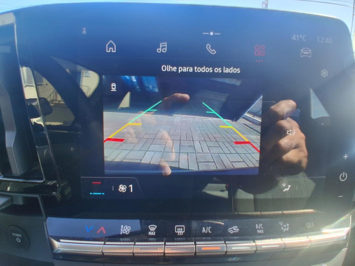 renault-megane-e-tech-2022-eletrico-0cc