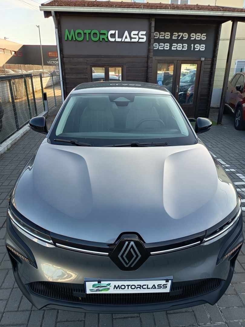 renault-megane-e-tech-2023-eletrico-0cc