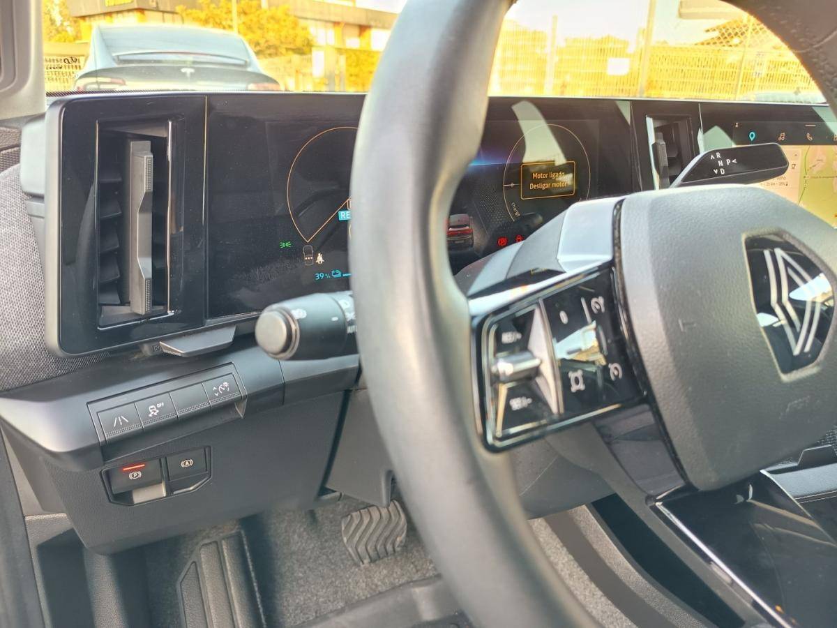renault-megane-e-tech-2023-eletrico-0cc