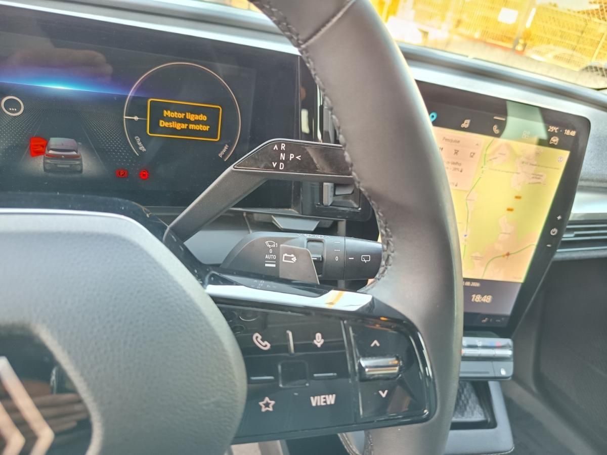 renault-megane-e-tech-2023-eletrico-0cc