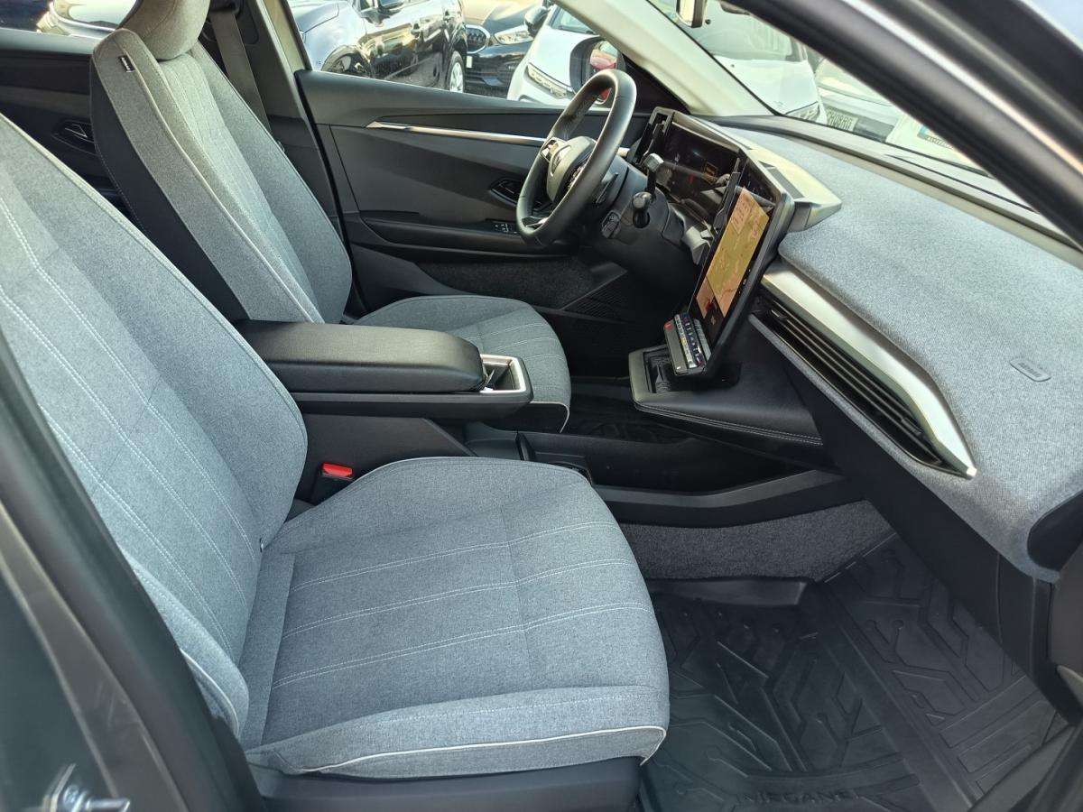 renault-megane-e-tech-2023-eletrico-0cc