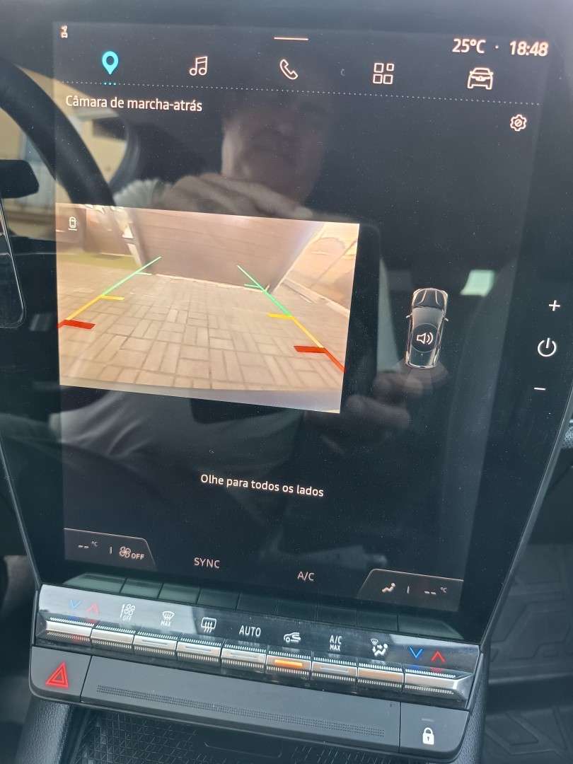 renault-megane-e-tech-2023-eletrico-0cc