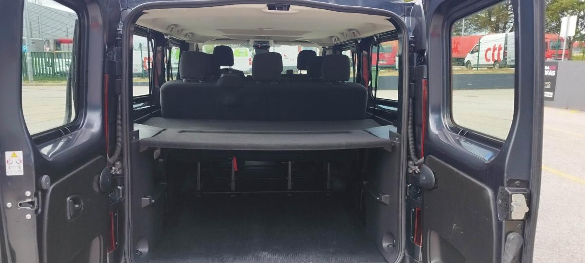 renault-trafic-2023-diesel-1997cc
