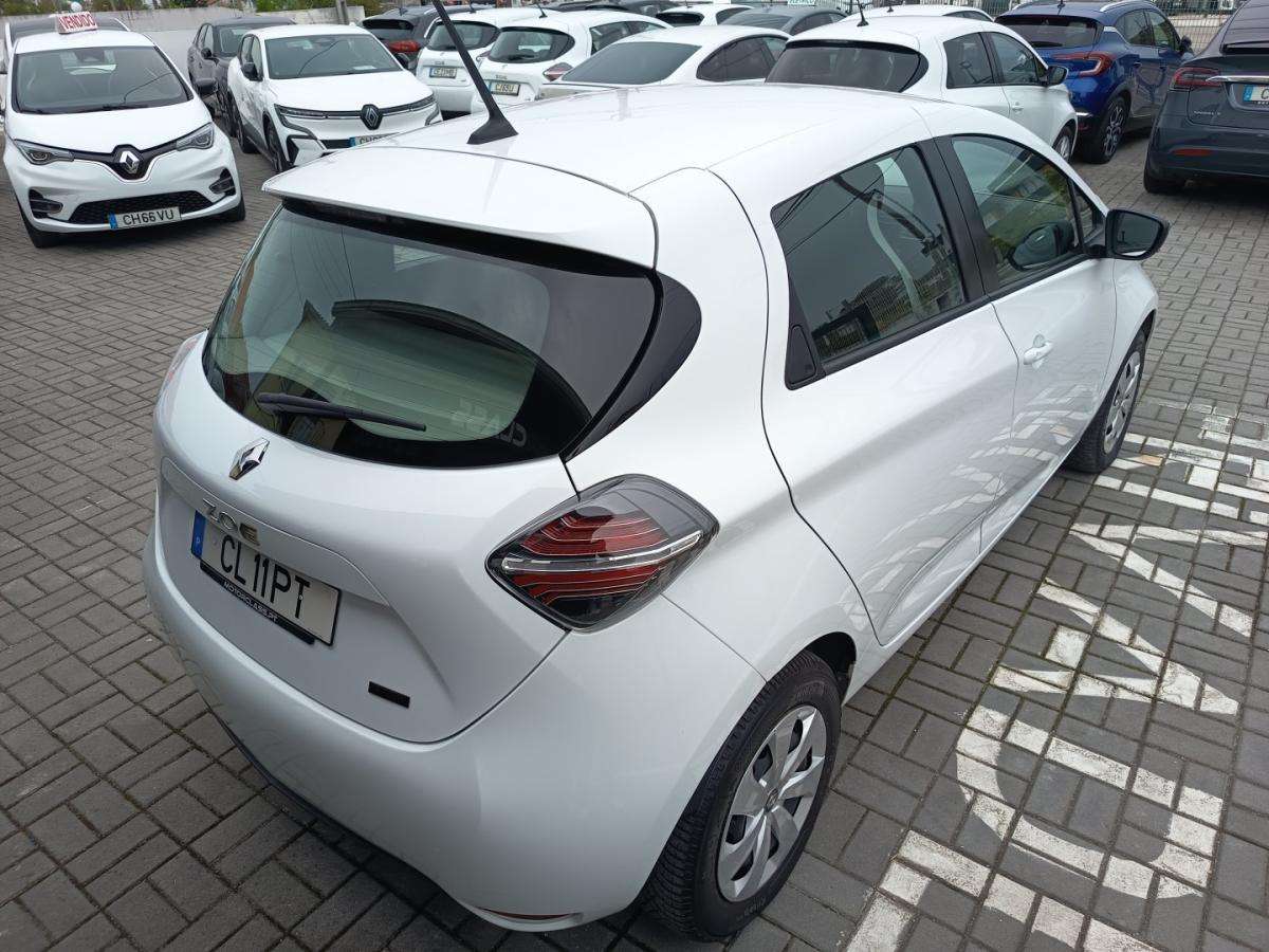 renault-zoe-2023-eletrico-0cc