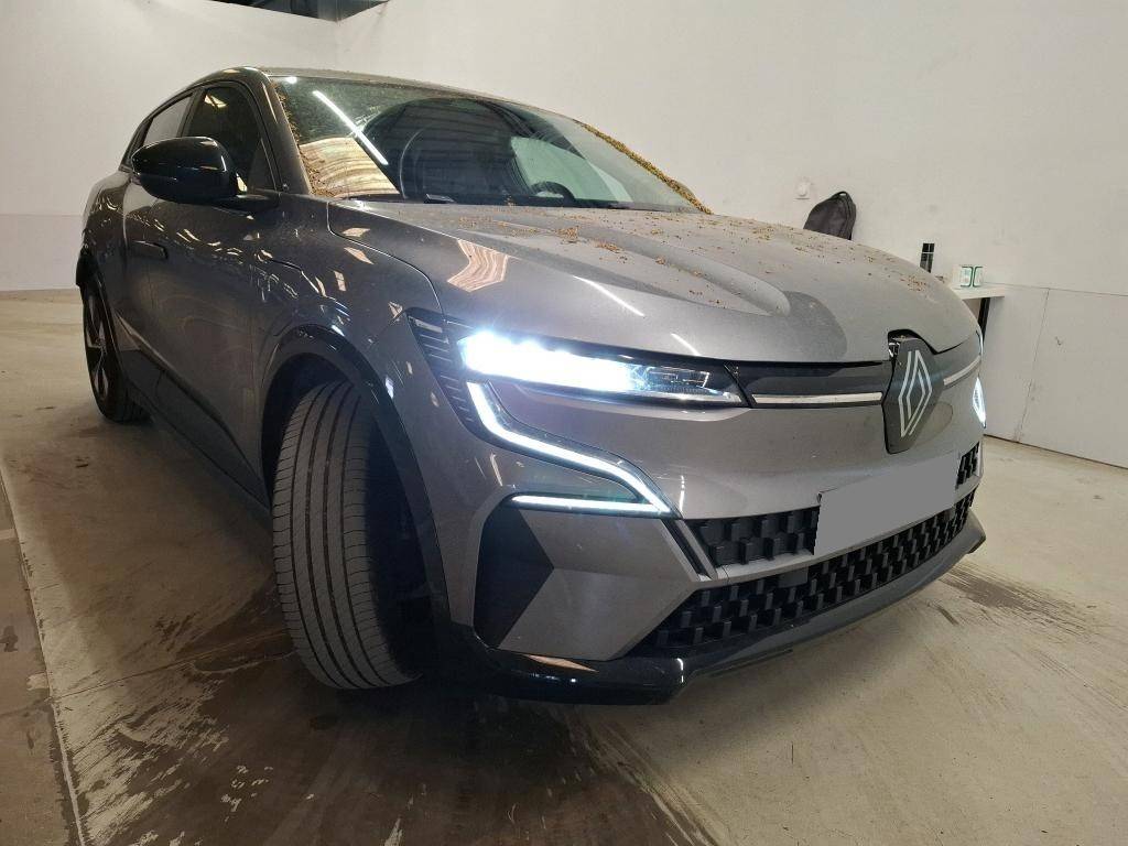 renault-megane-e-tech-2023-eletrico-0cc