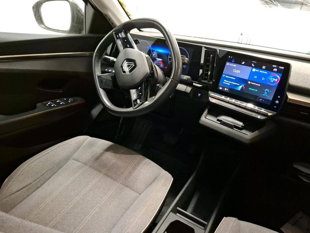 renault-megane-e-tech-2023-eletrico-0cc
