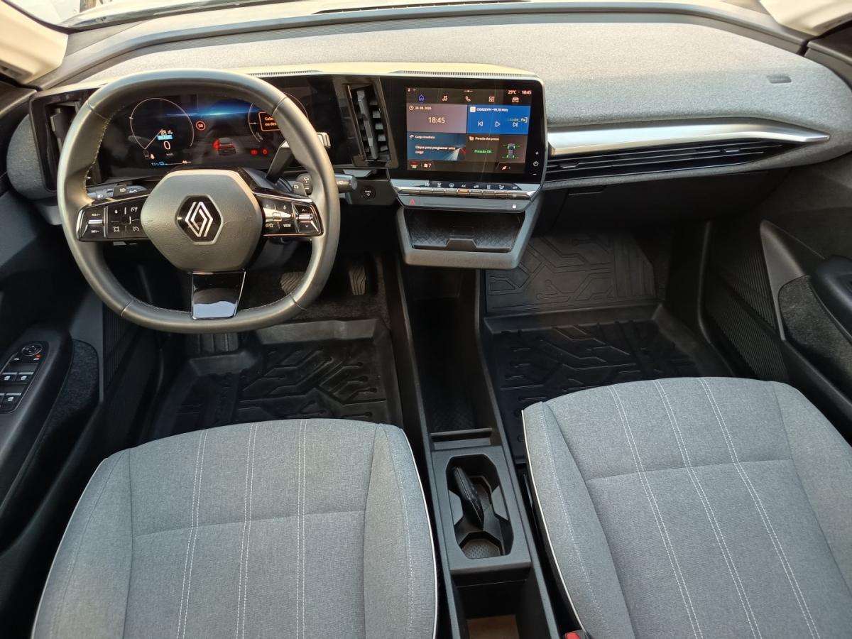 renault-megane-e-tech-2023-eletrico-0cc