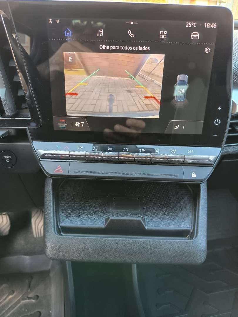 renault-megane-e-tech-2023-eletrico-0cc