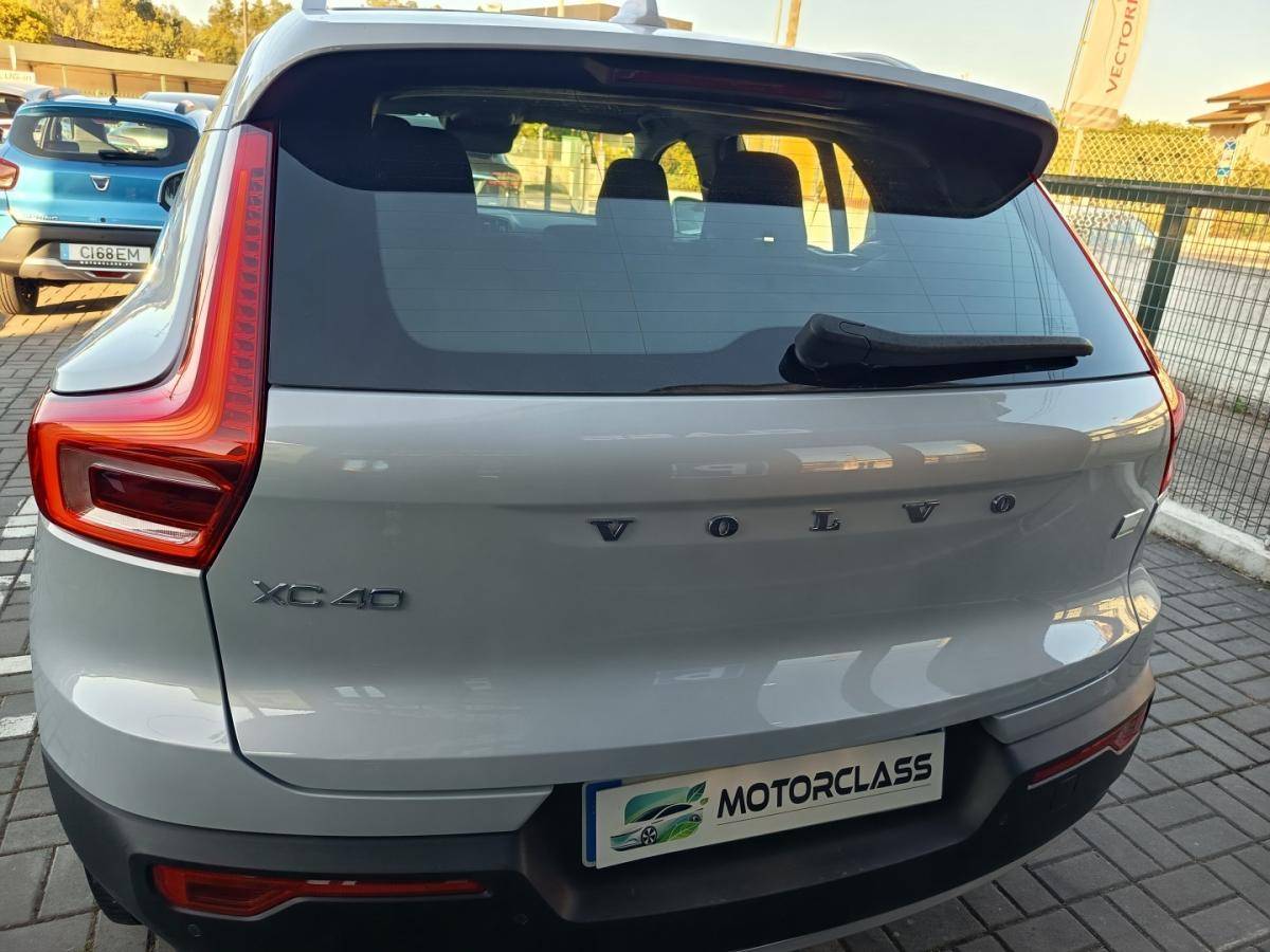 volvo-xc40-2021-hibrido-1477cc