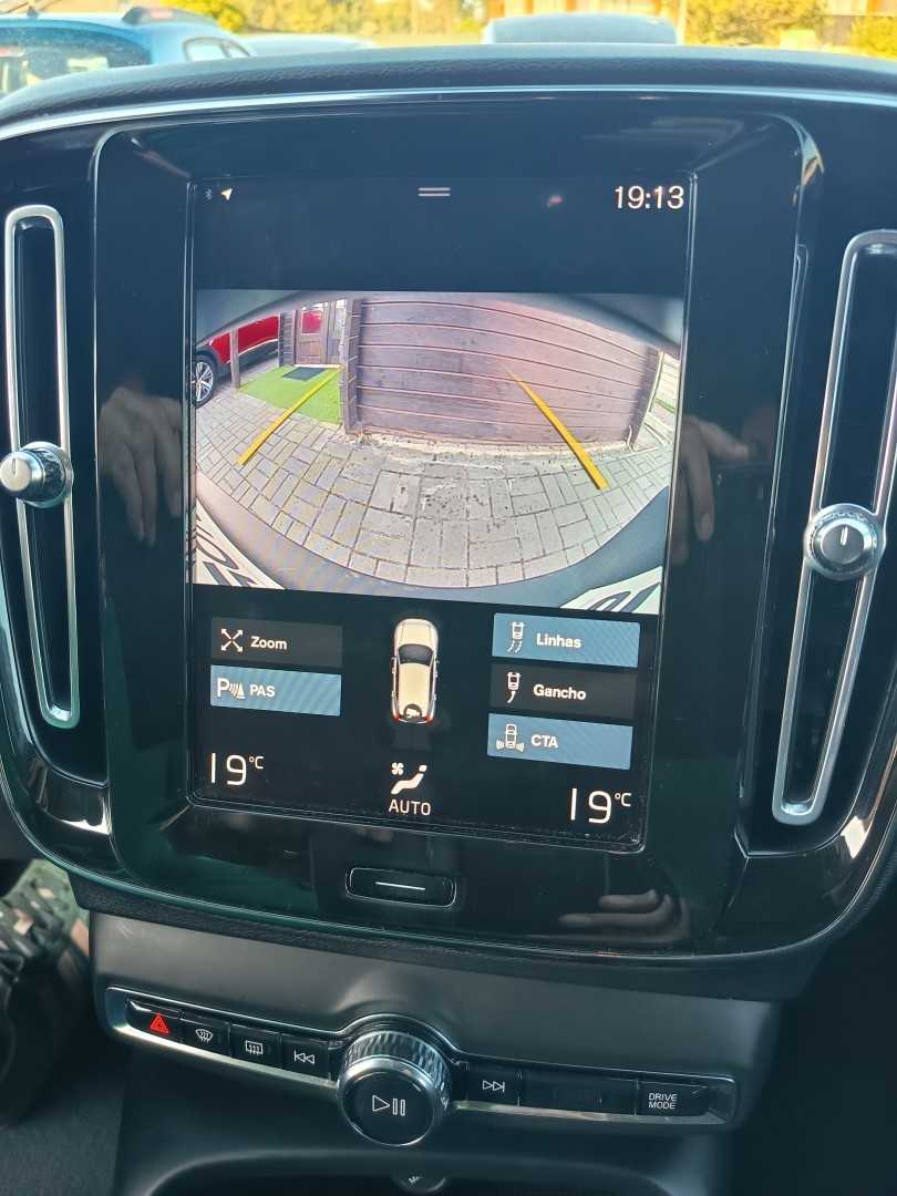volvo-xc40-2021-hibrido-1477cc