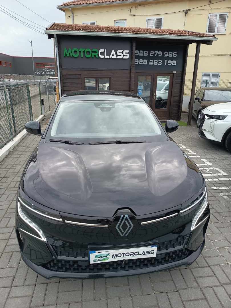 renault-megane-e-tech-2023-eletrico-0cc