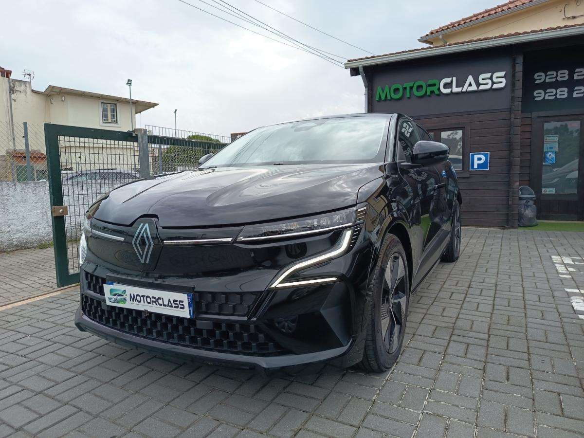 renault-megane-e-tech-2023-eletrico-0cc