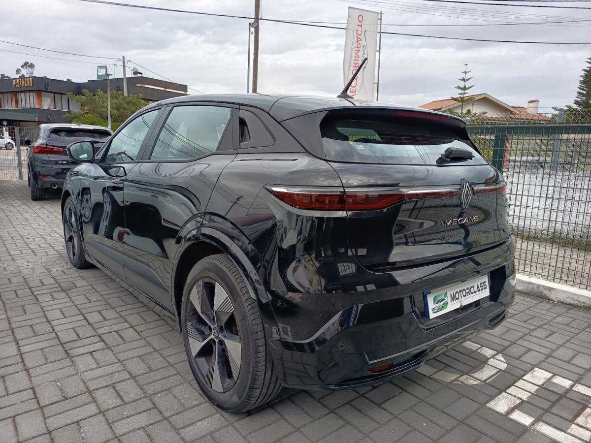 renault-megane-e-tech-2023-eletrico-0cc