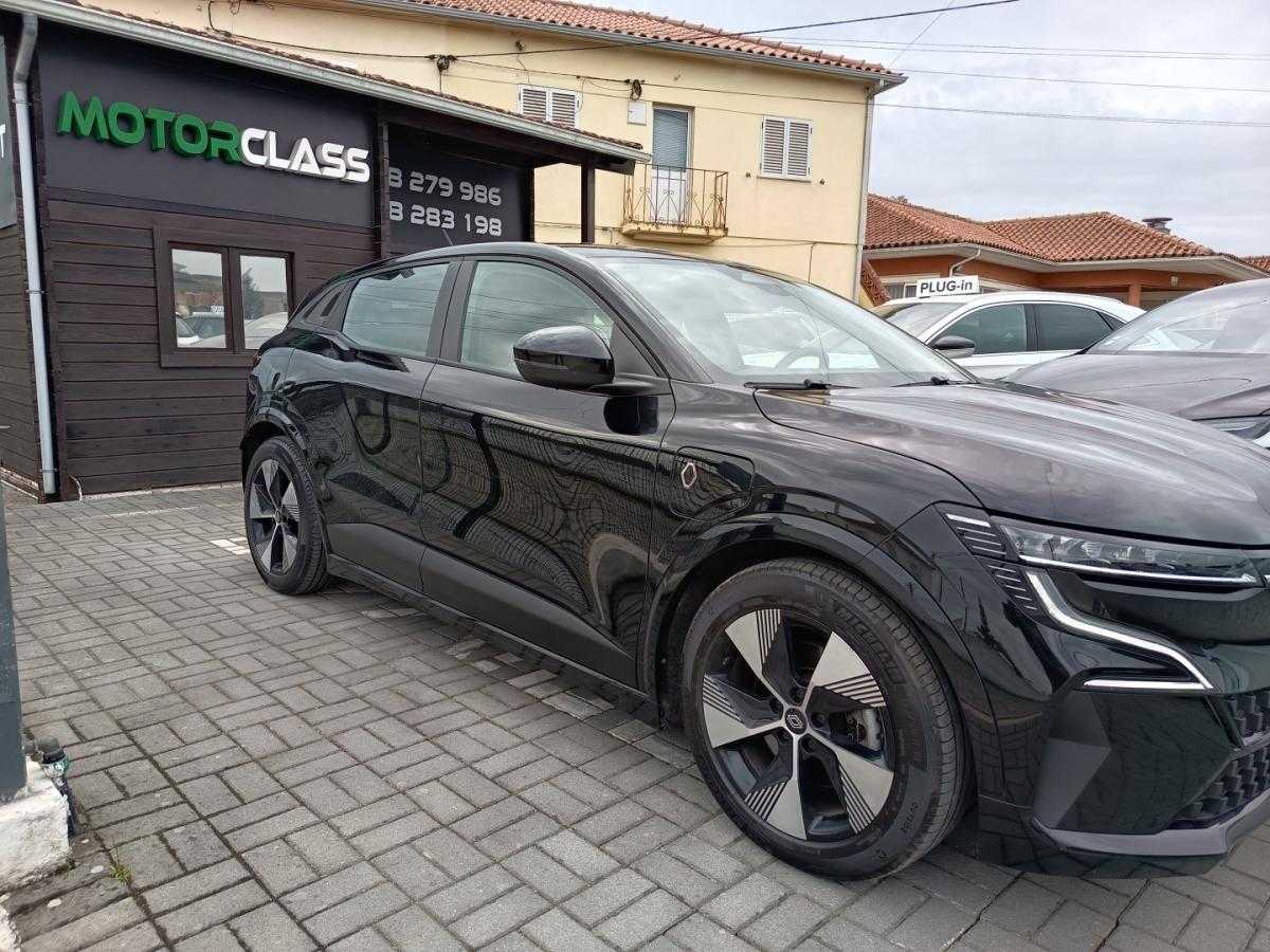 renault-megane-e-tech-2023-eletrico-0cc
