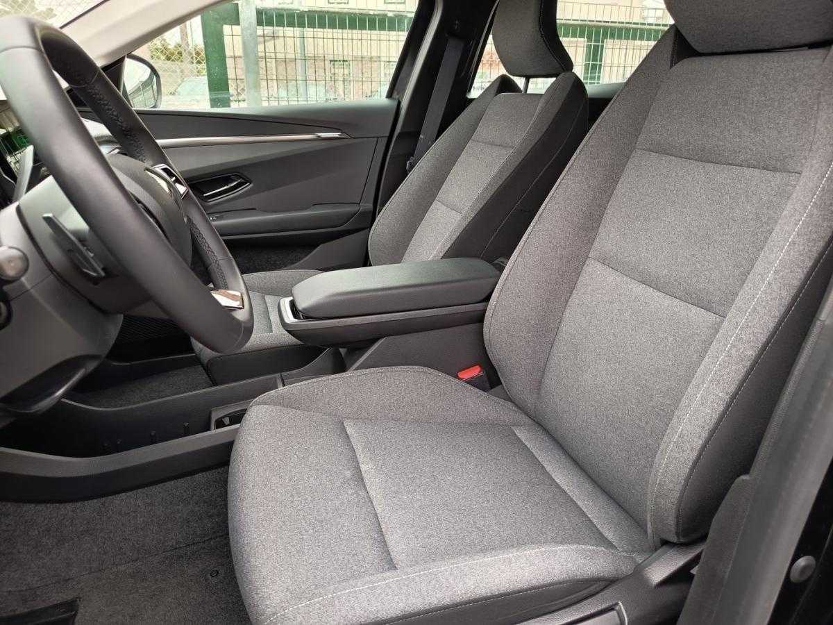 renault-megane-e-tech-2023-eletrico-0cc