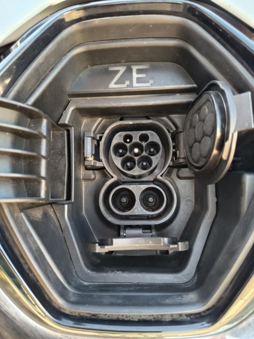 renault-zoe-2022-eletrico-0cc