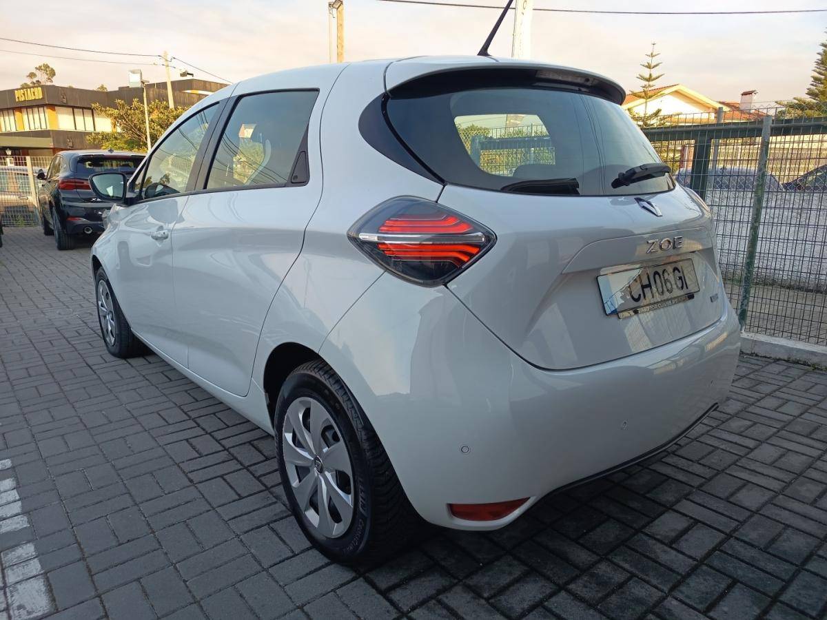 renault-zoe-2022-eletrico-0cc