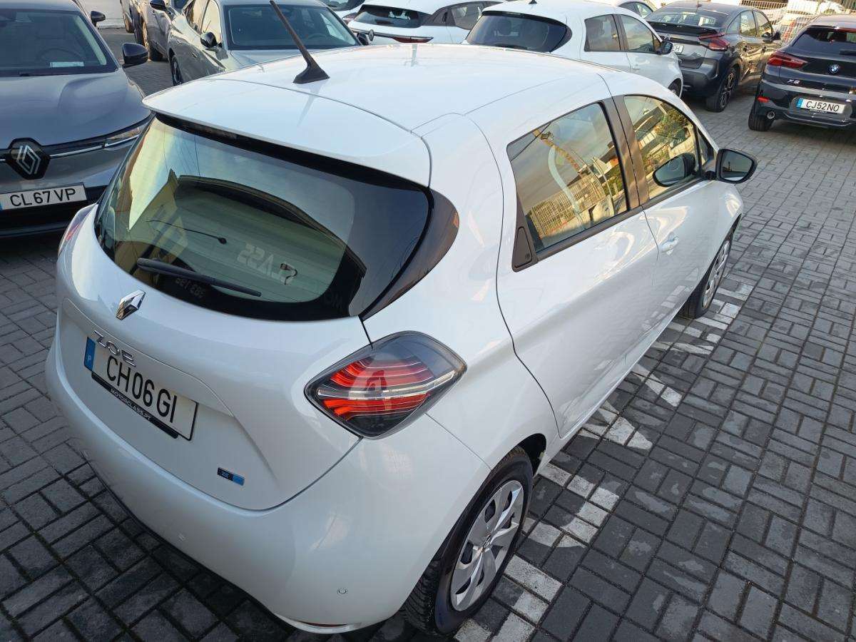 renault-zoe-2022-eletrico-0cc
