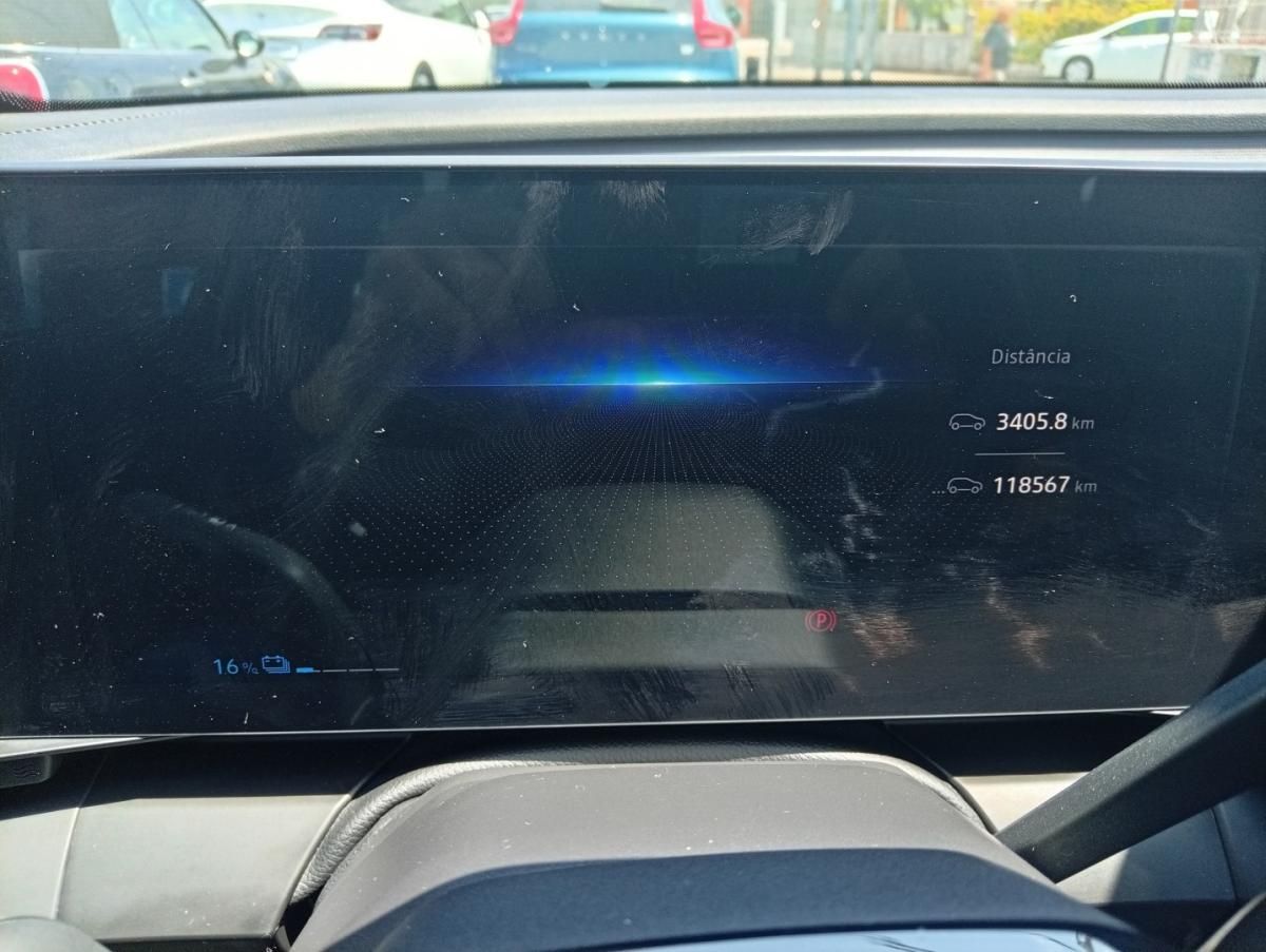 renault-megane-e-tech-2023-eletrico-0cc