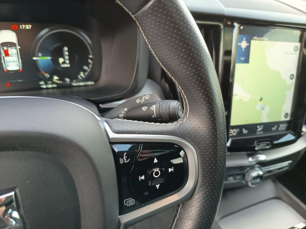 volvo-xc60-2018-hibrido-1969cc