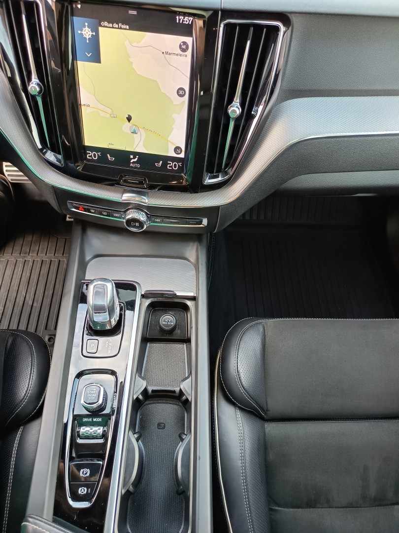 volvo-xc60-2018-hibrido-1969cc