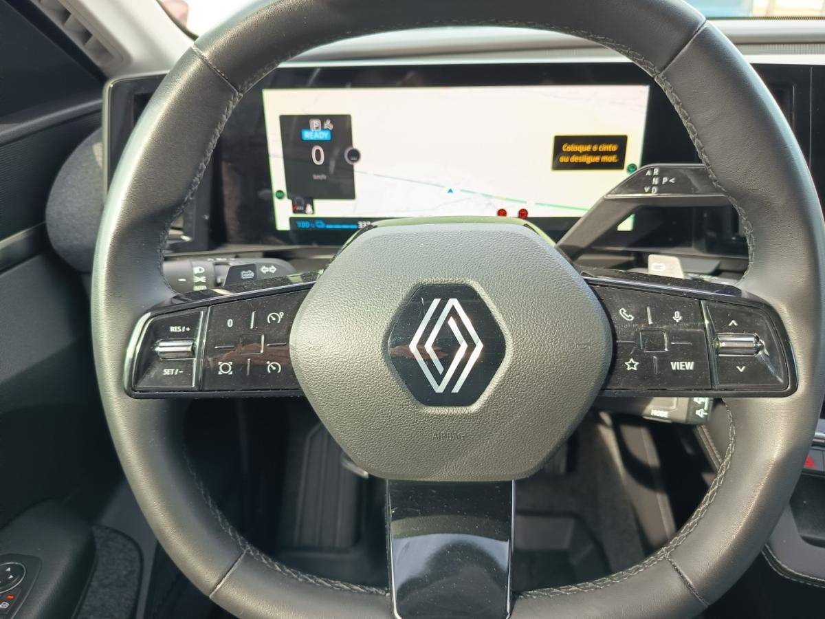 renault-megane-e-tech-2023-eletrico-0cc