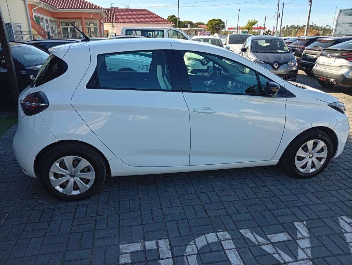 renault-zoe-2022-eletrico-0cc