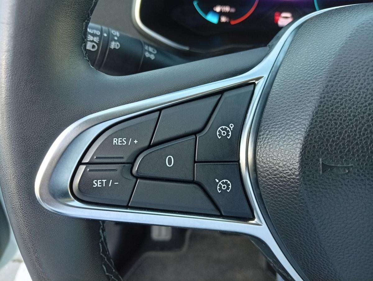 renault-zoe-2022-eletrico-0cc