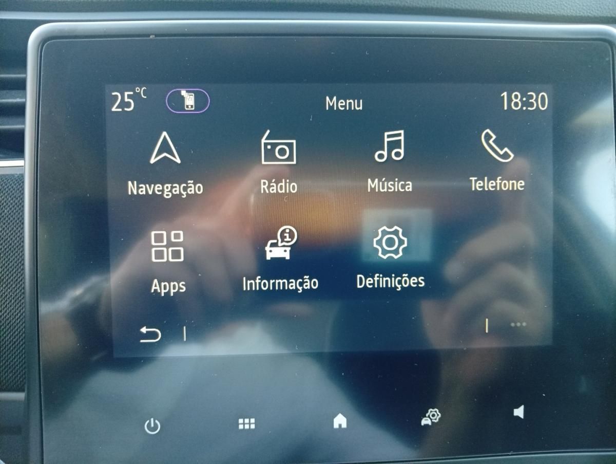 renault-zoe-2022-eletrico-0cc