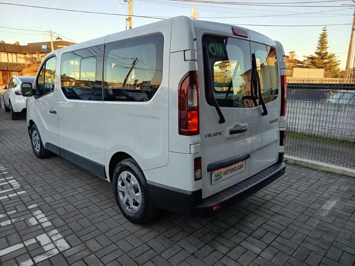 renault-trafic-2022-diesel-1997cc