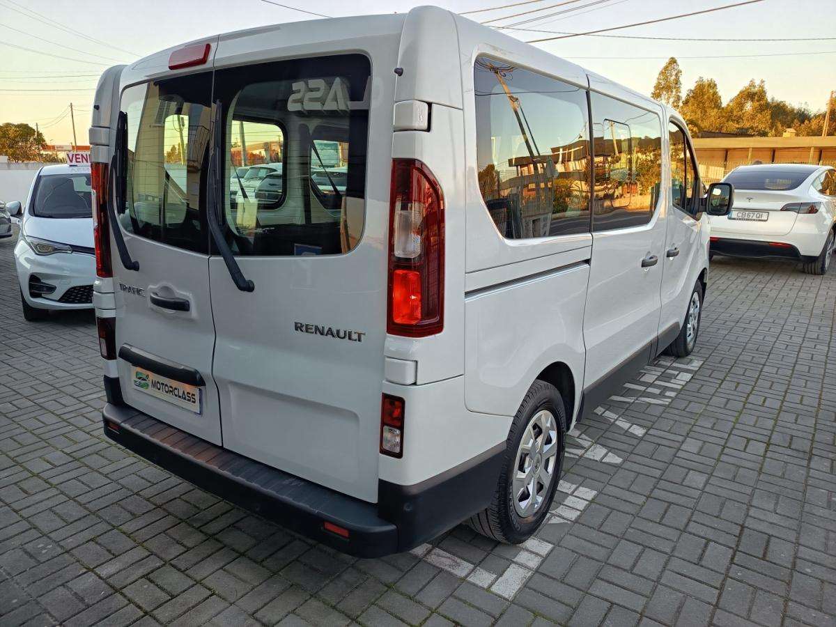 renault-trafic-2022-diesel-1997cc