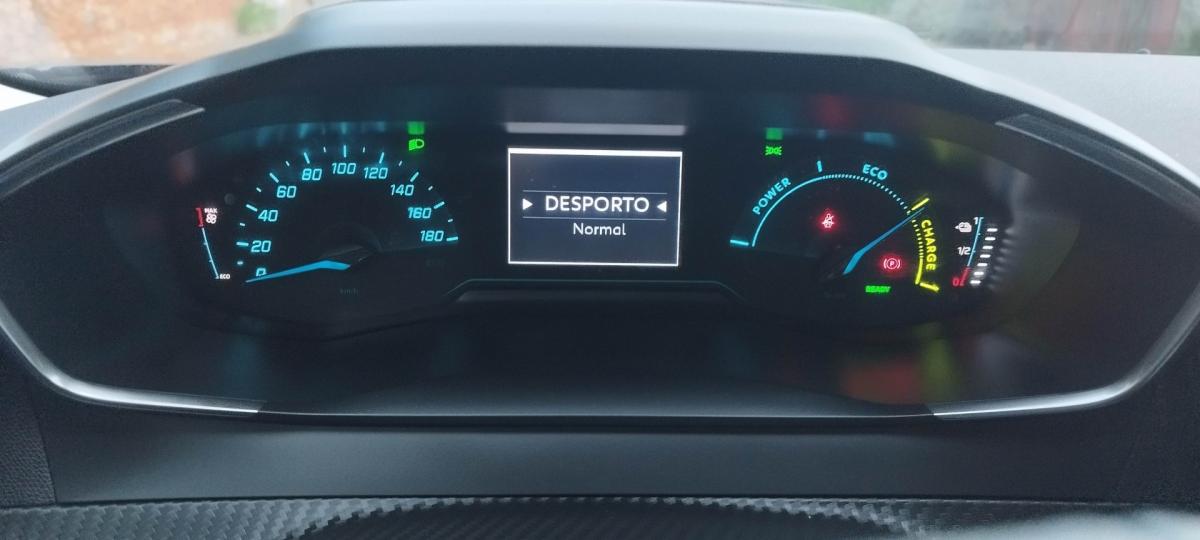 peugeot-e-2008-2022-eletrico-0cc