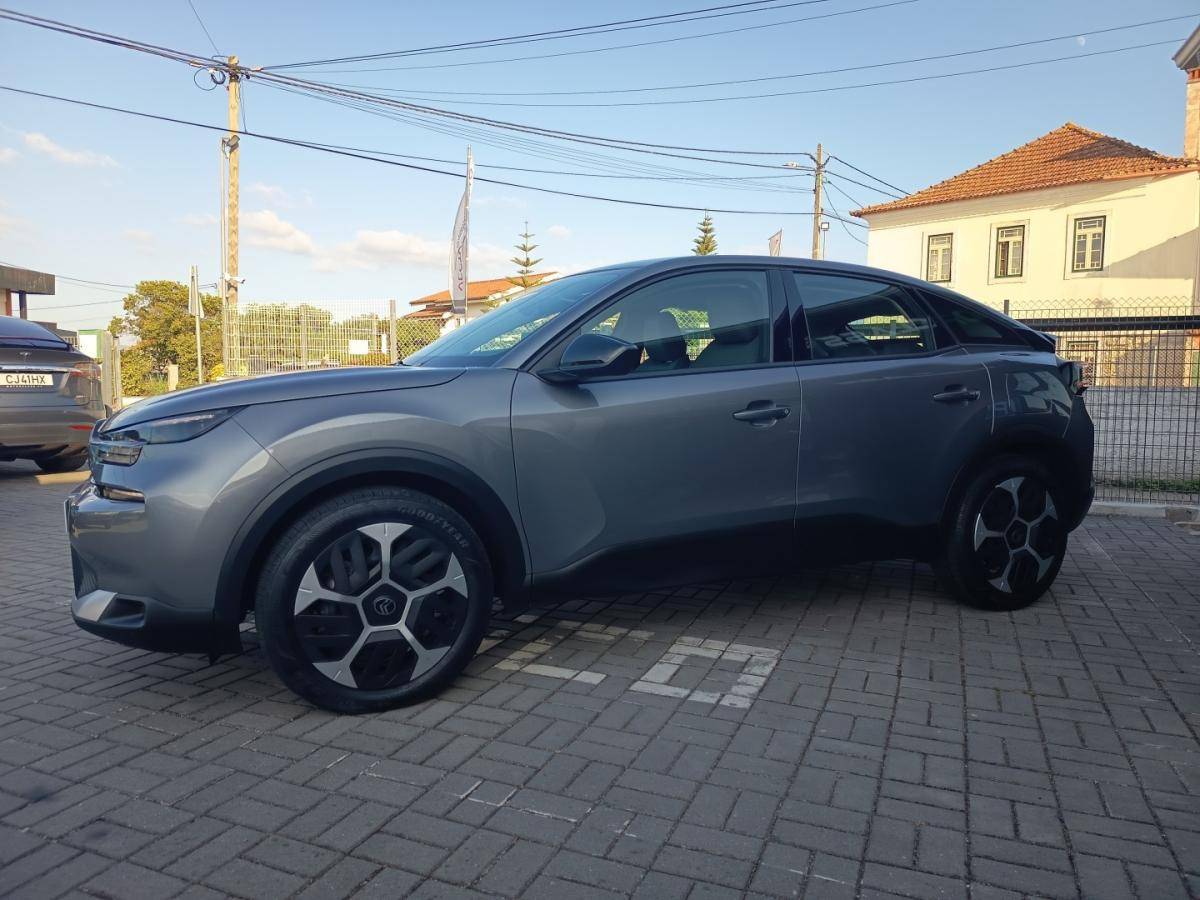 citroen-c4-2025-eletrico-0cc