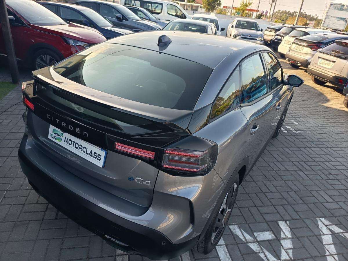 citroen-c4-2025-eletrico-0cc