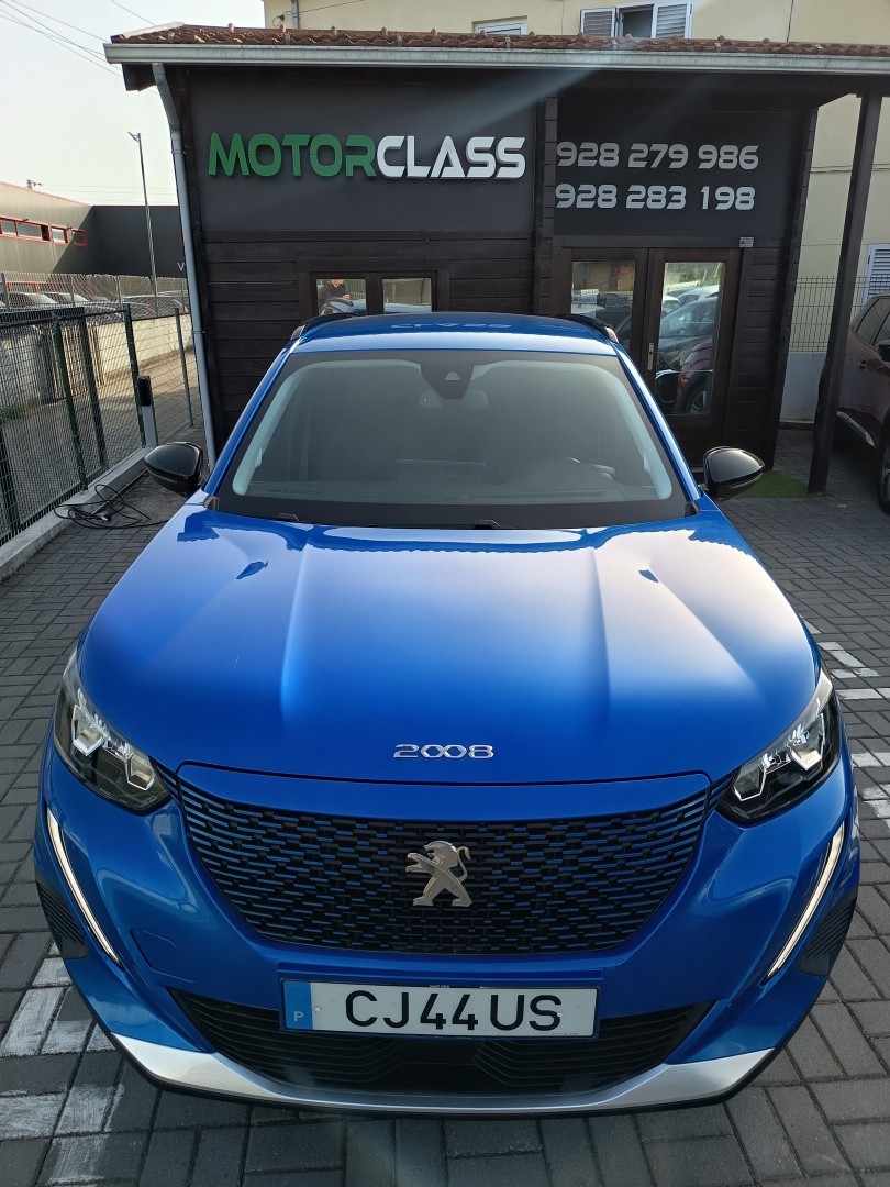 peugeot-e-2008-2022-eletrico-0cc