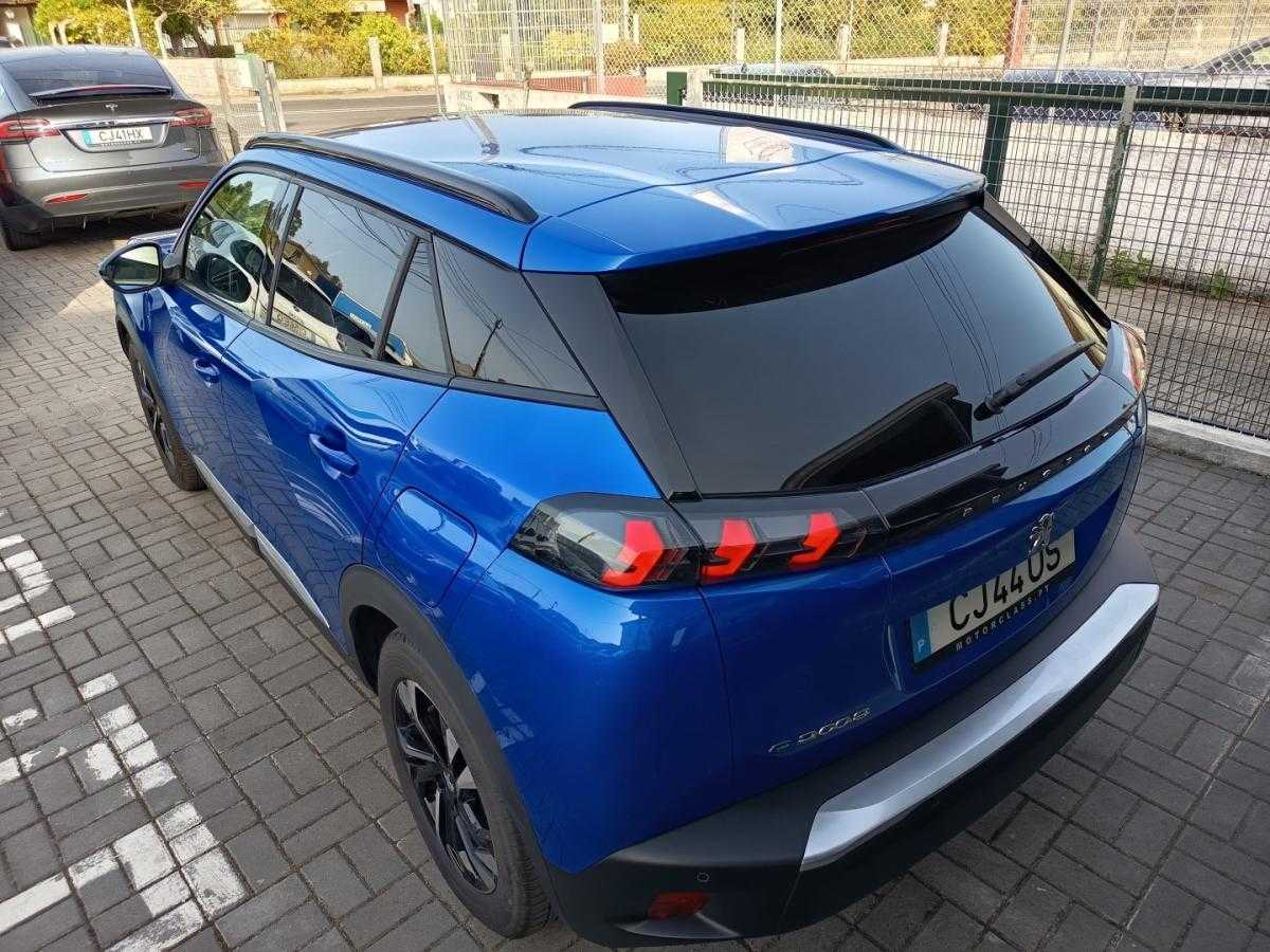 peugeot-e-2008-2022-eletrico-0cc