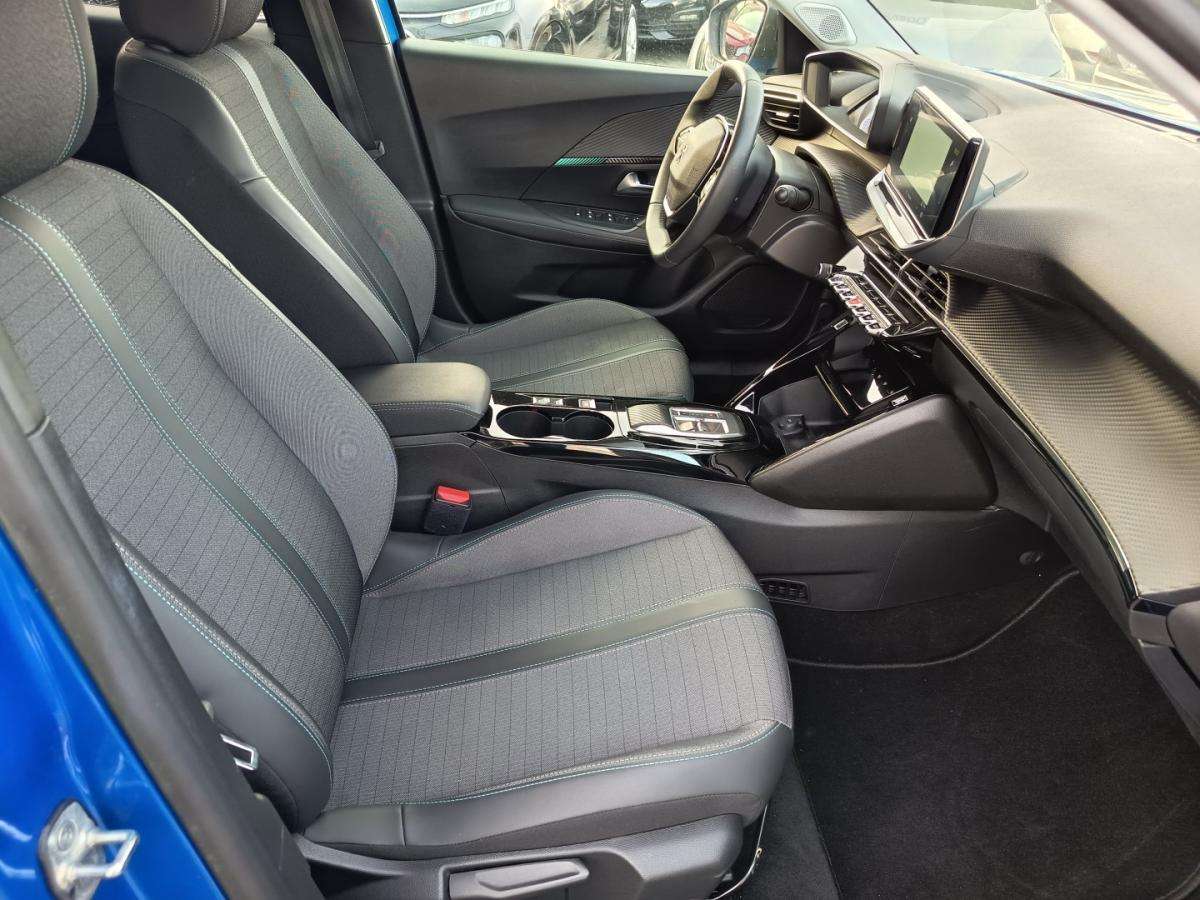 peugeot-e-2008-2022-eletrico-0cc