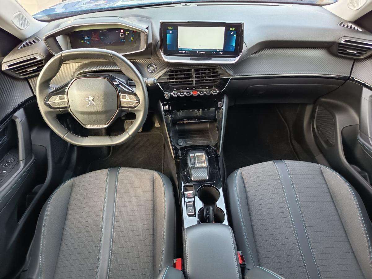peugeot-e-2008-2022-eletrico-0cc