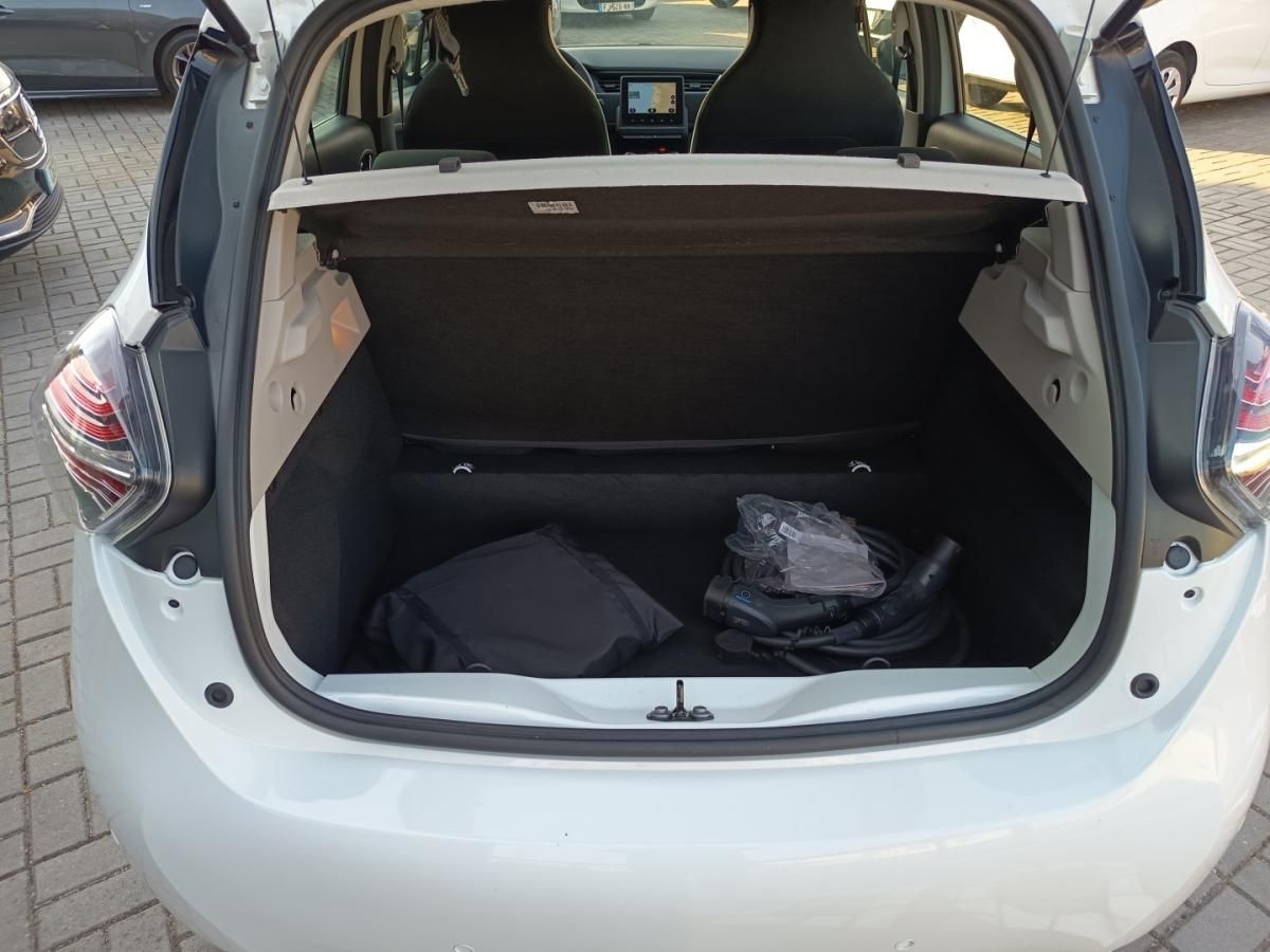 renault-zoe-2021-eletrico-0cc
