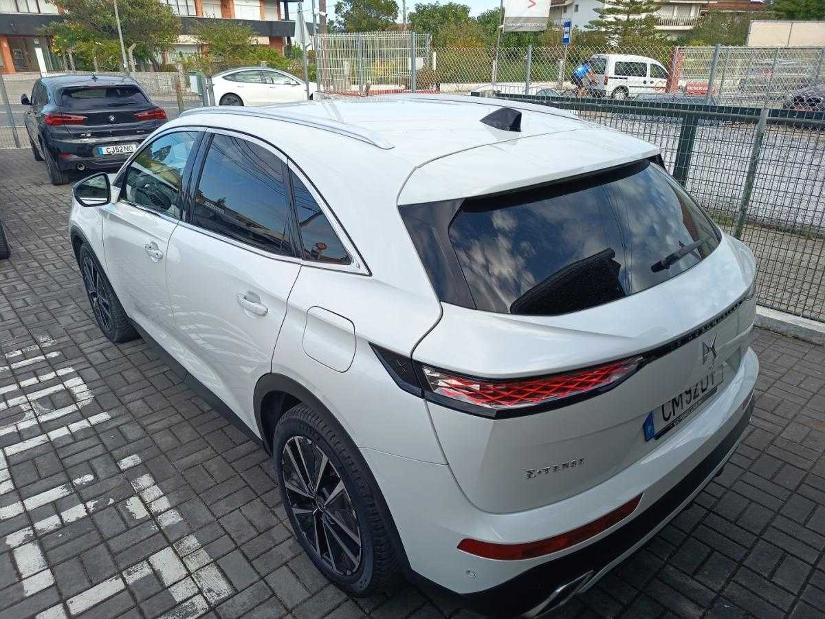 ds-ds-7-crossback-2023-hibrido-1598cc