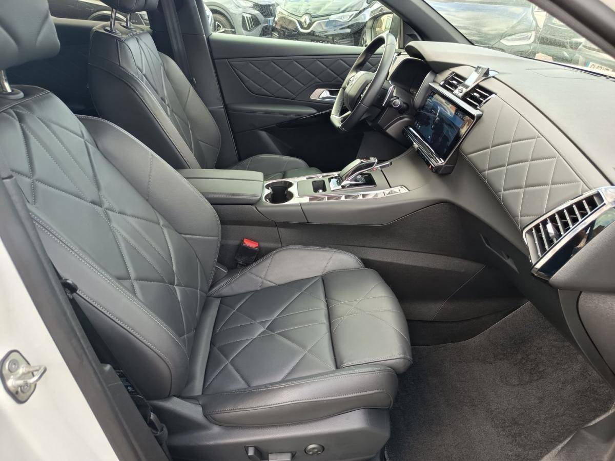 ds-ds-7-crossback-2023-hibrido-1598cc