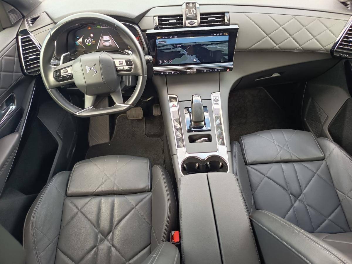 ds-ds-7-crossback-2023-hibrido-1598cc