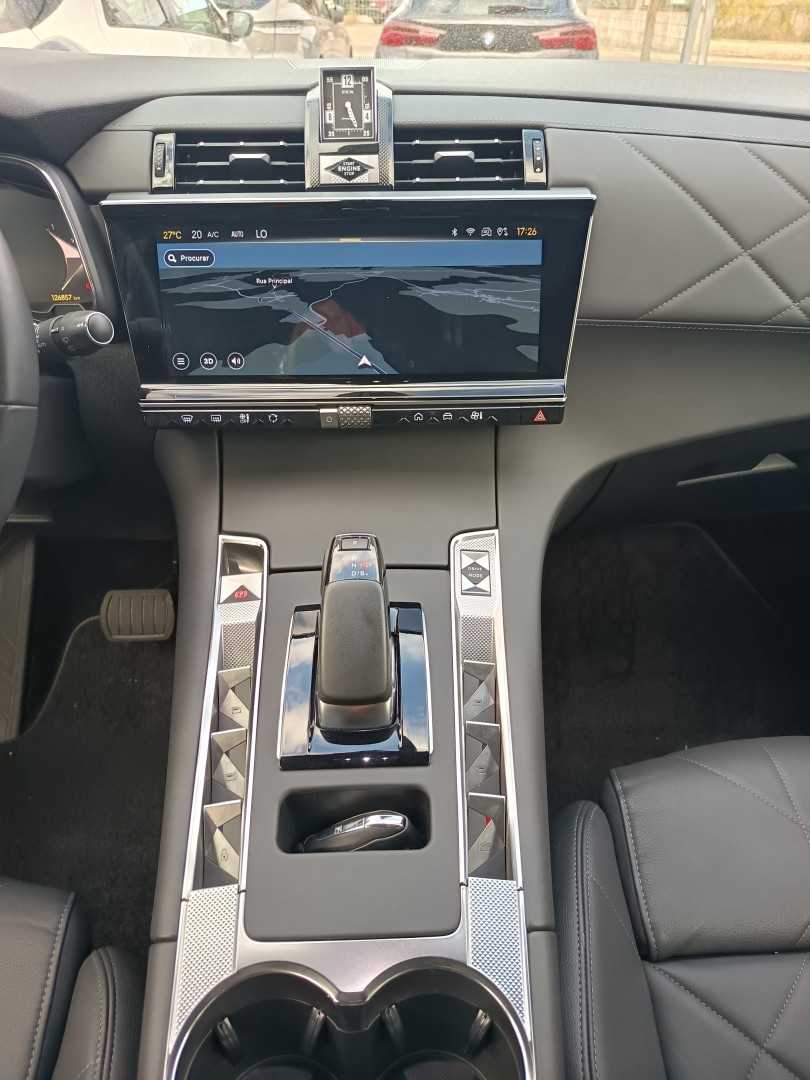 ds-ds-7-crossback-2023-hibrido-1598cc