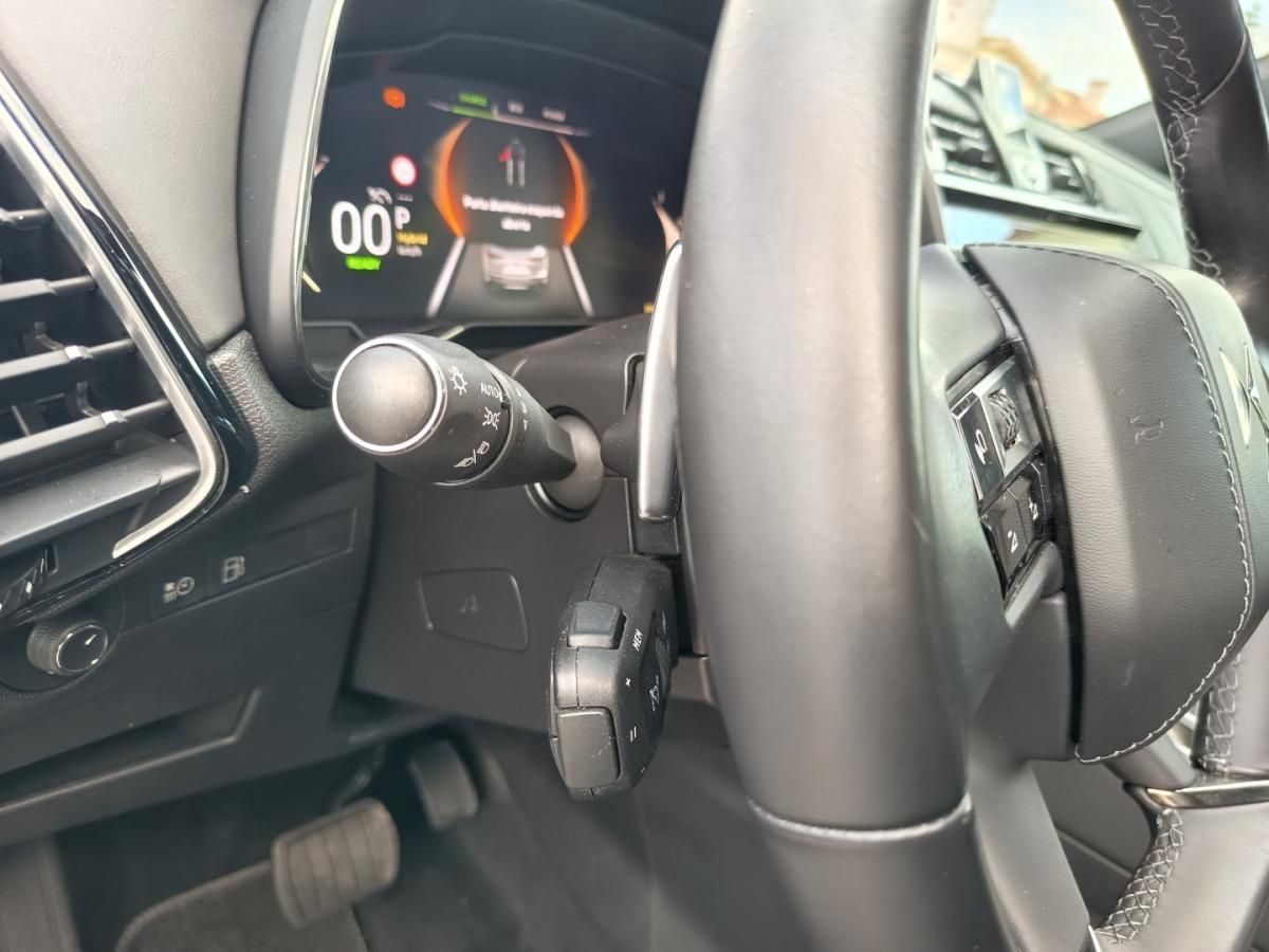 ds-ds-7-crossback-2023-hibrido-1598cc