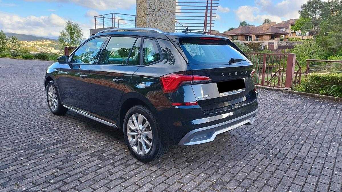 skoda-kamiq-2022-gasolina-999cc