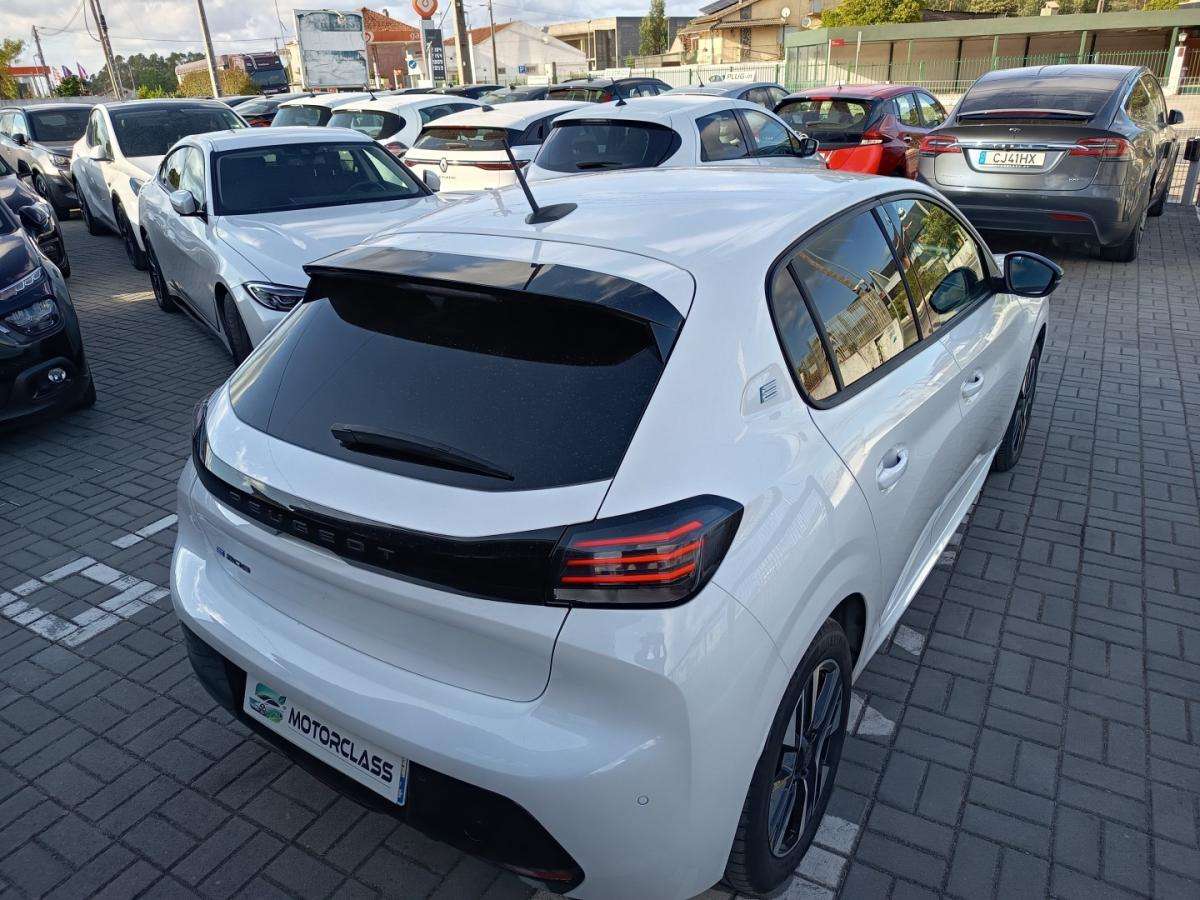 peugeot-e-208-2024-eletrico-0cc