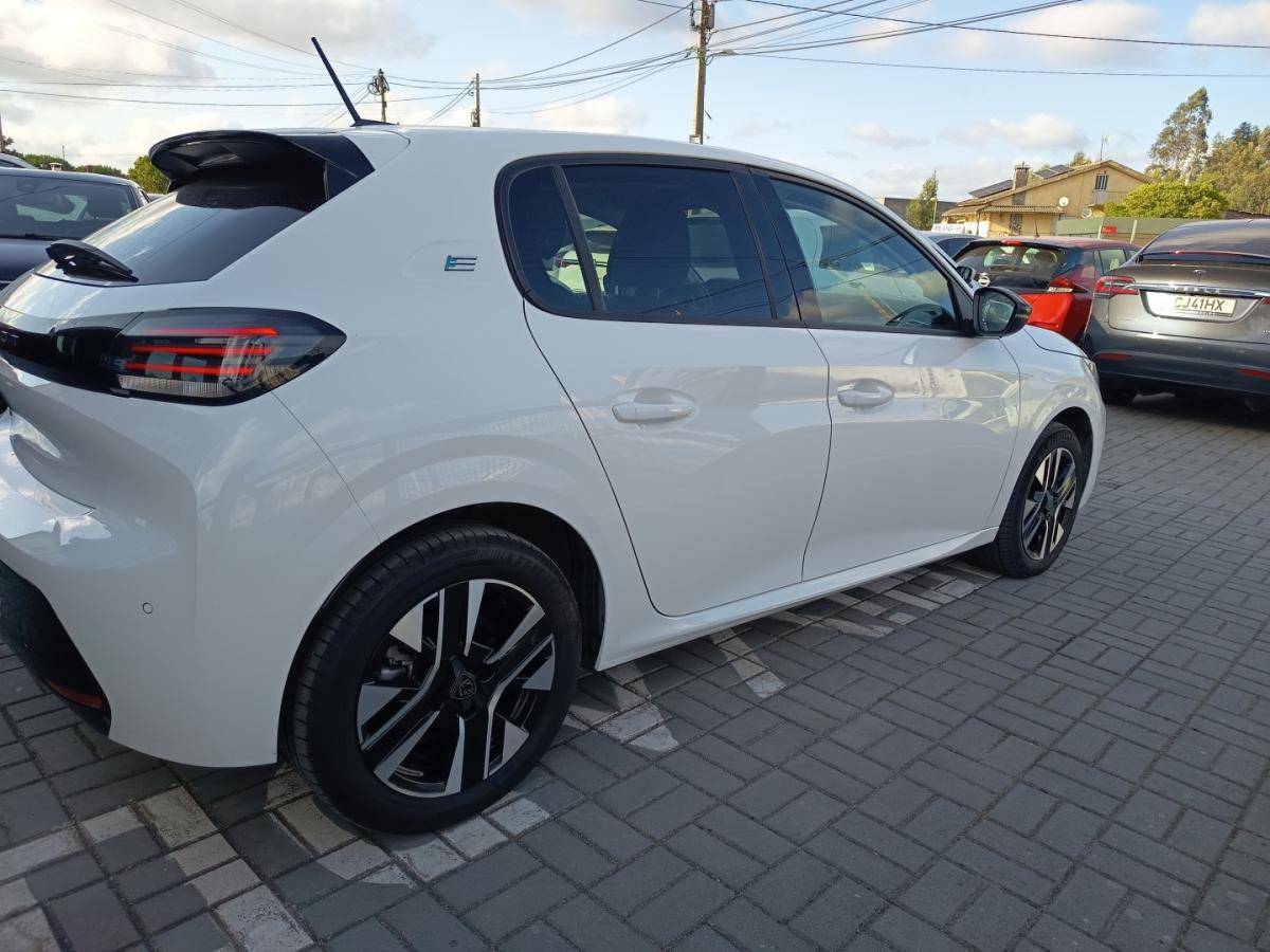 peugeot-e-208-2024-eletrico-0cc