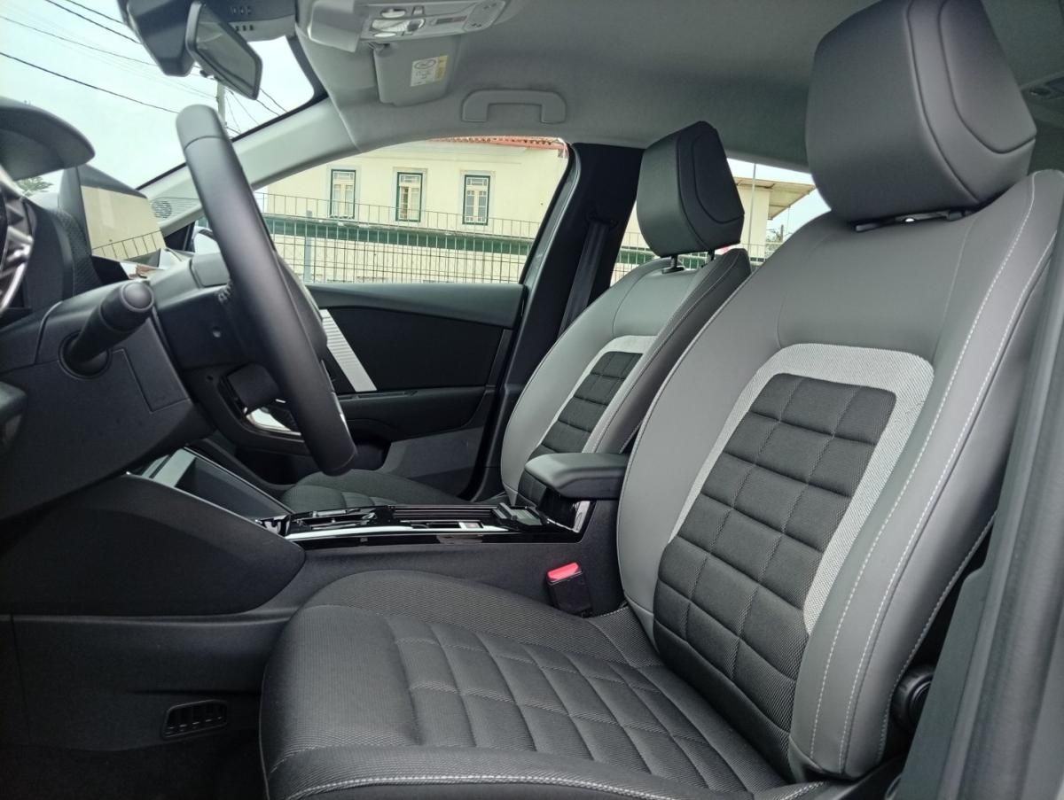 citroen-c4-2025-eletrico-0cc