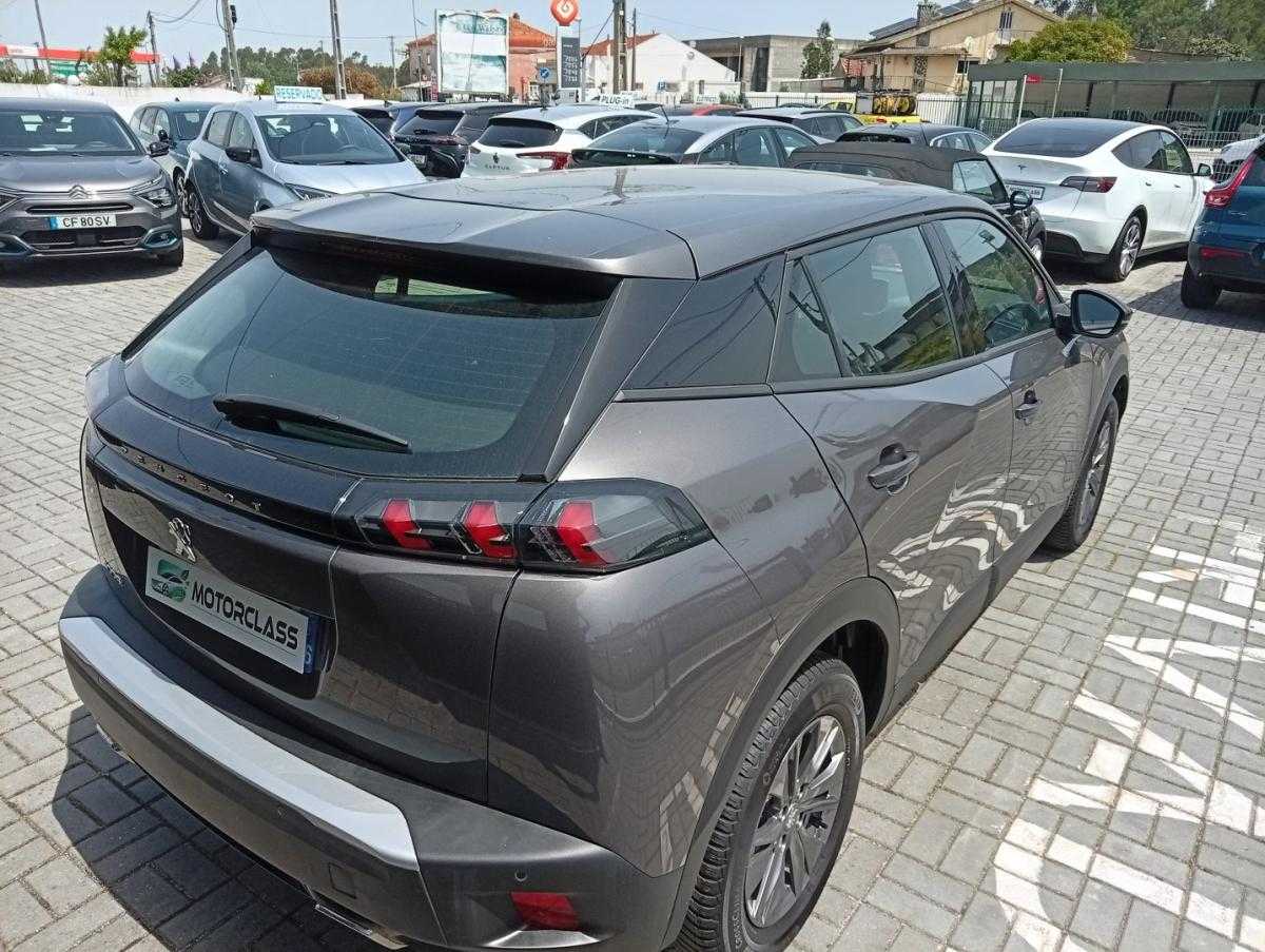 peugeot-2008-2022-gasolina-1199cc